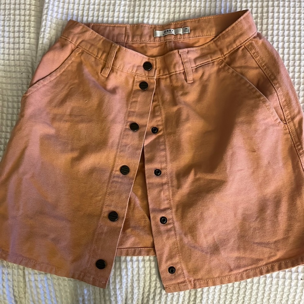 Obey skirt